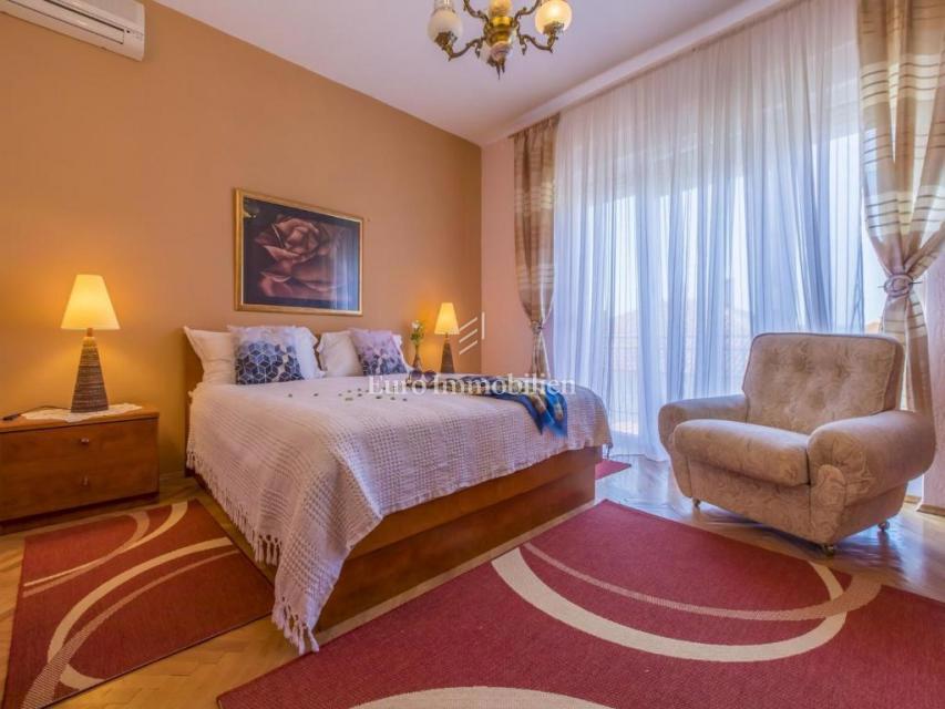 Novi Vinodolski, casa vicino al centro e al mare