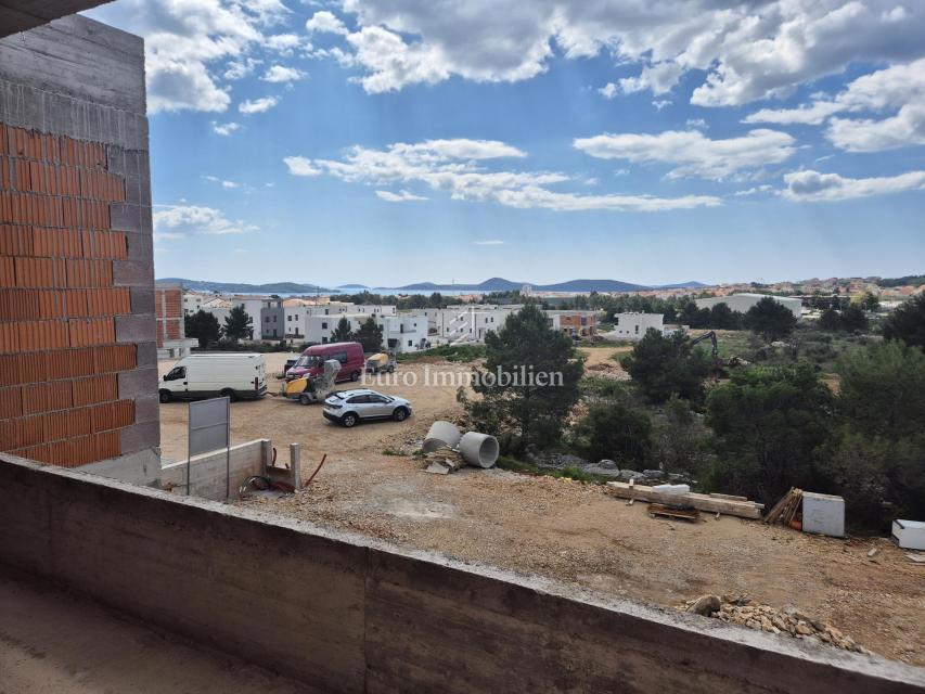 Appartamento con terrazza panoramica, vista mare