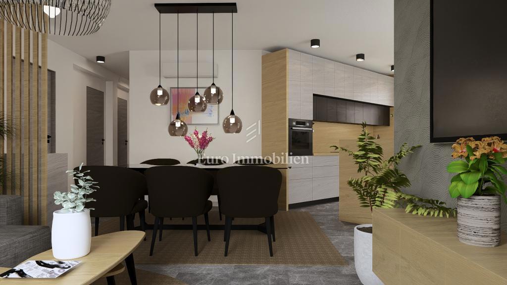 Piano terra con giardino e piscina privata