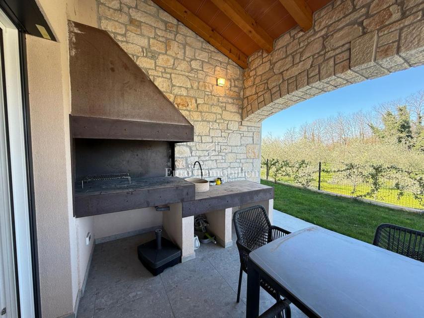 Istria - Casa in stile mediterraneo, vista mare