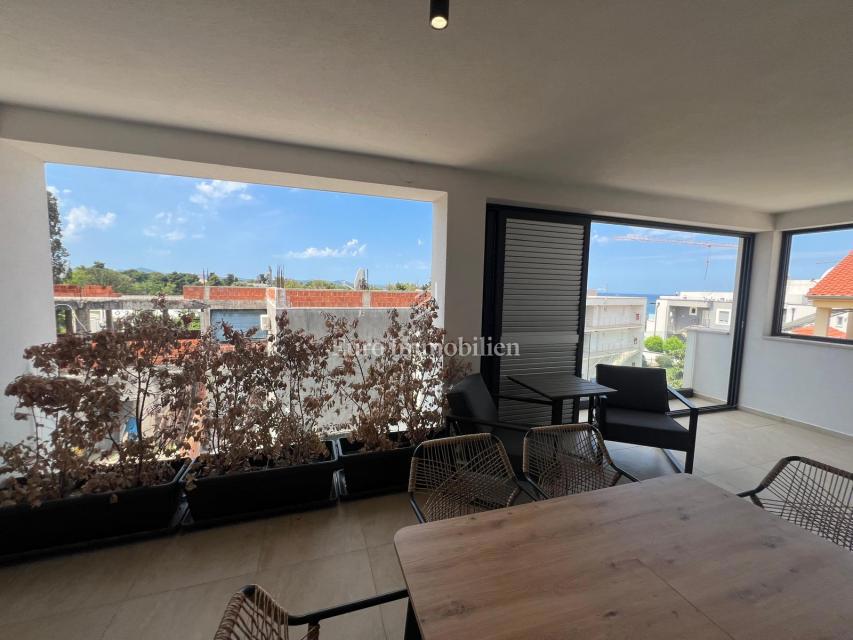 Zara - appartamento con terrazza sul tetto