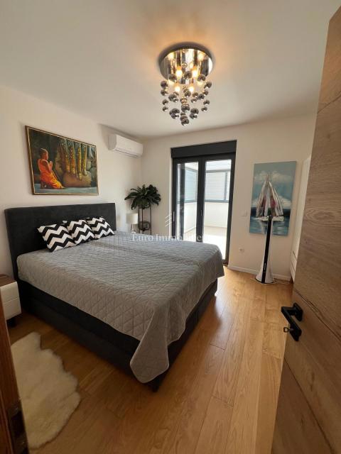 Zara - appartamento con terrazza sul tetto