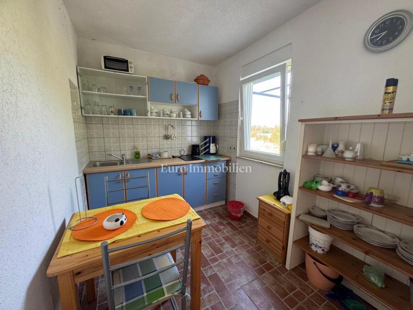 Labin - casa familiare con ampio giardino