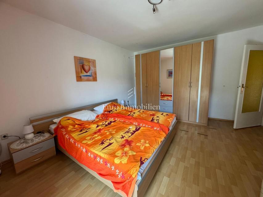 Labin - casa familiare con ampio giardino