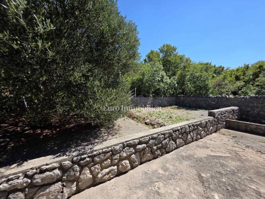 Novi Vinodolski, Smokvica Krmpotska, casa con due appartamenti