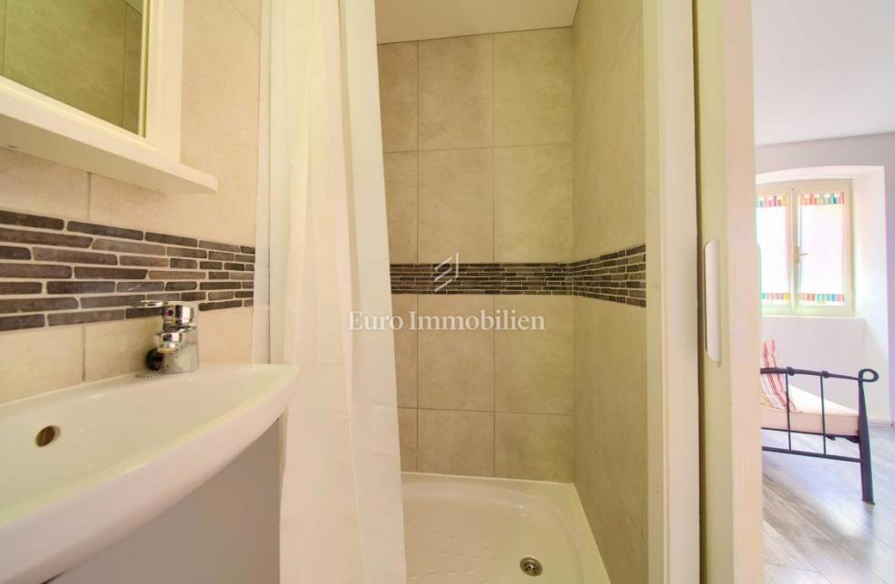 Casa in pietra nel centro storico di Vrbnik