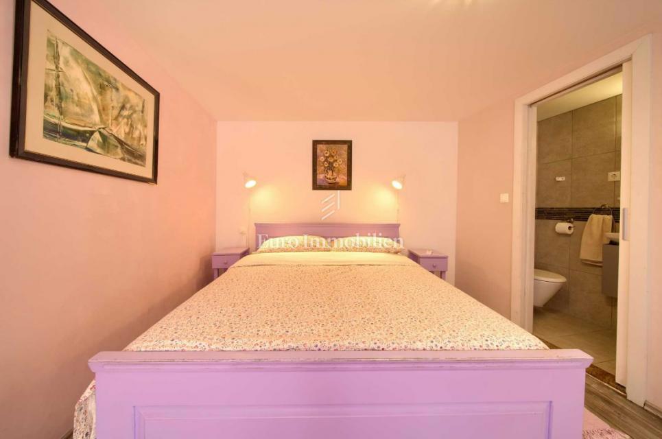 Casa in pietra nel centro storico di Vrbnik