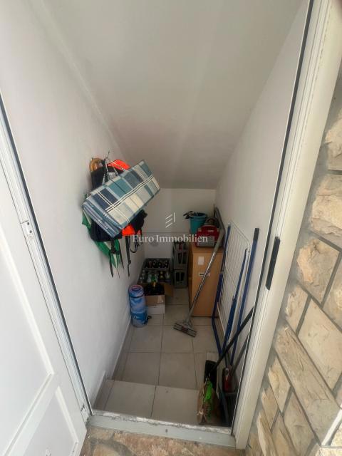 Donji Karin - casa con vista sul mare aperto