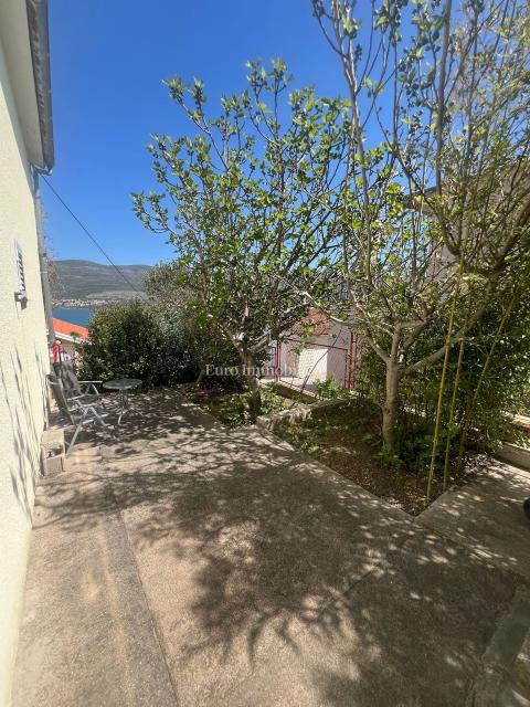 Donji Karin - casa con vista sul mare aperto