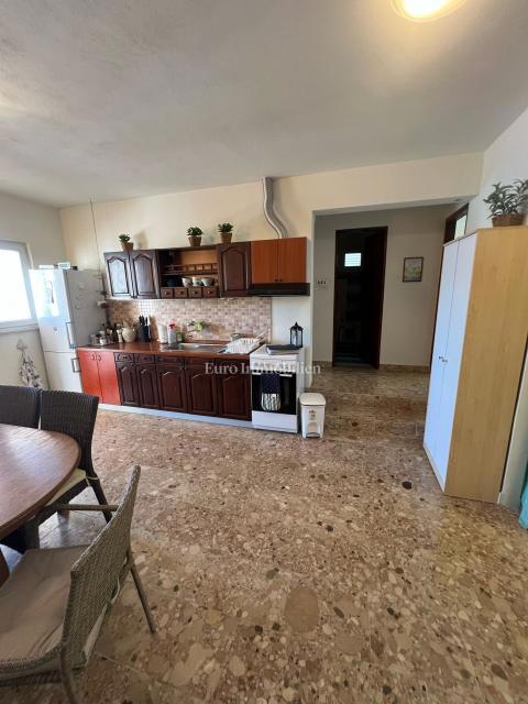 Donji Karin - casa con vista sul mare aperto