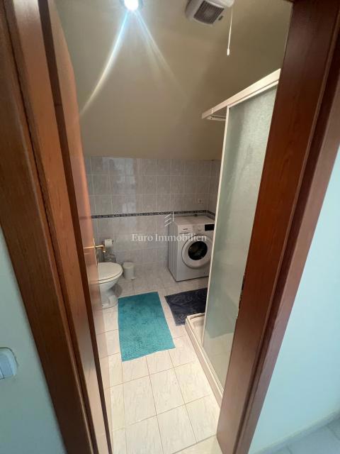 Donji Karin - casa con vista sul mare aperto