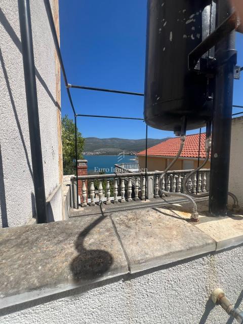 Donji Karin - casa con vista sul mare aperto