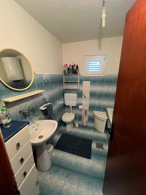 Donji Karin - casa con vista sul mare aperto