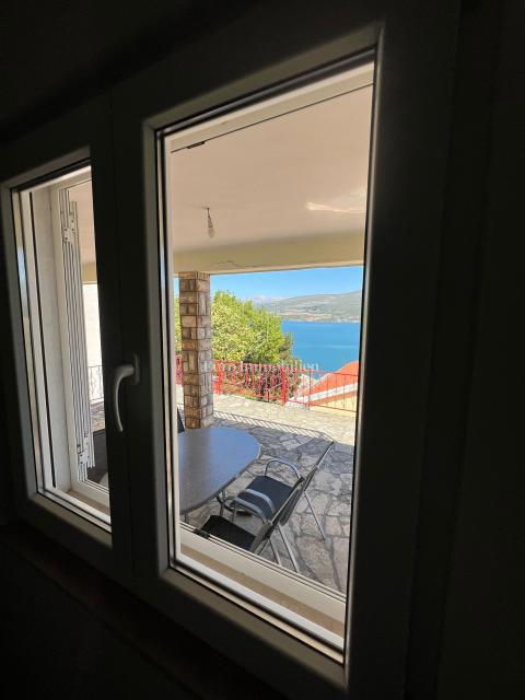 Donji Karin - casa con vista sul mare aperto