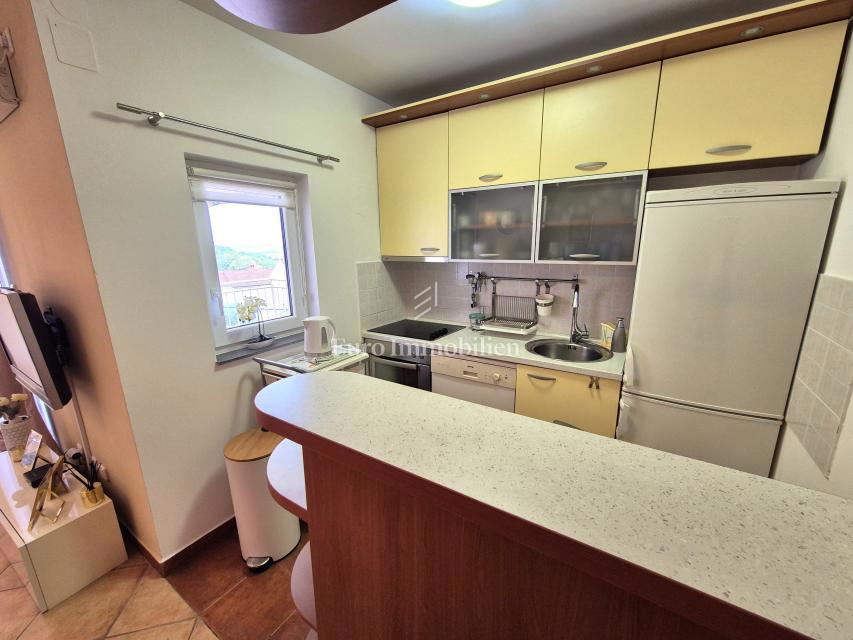 Intero piano con vista mare aperta - Malinska