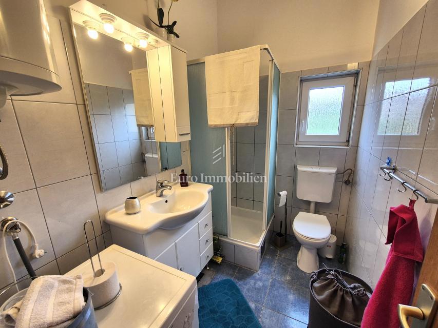 Intero piano con vista mare aperta - Malinska