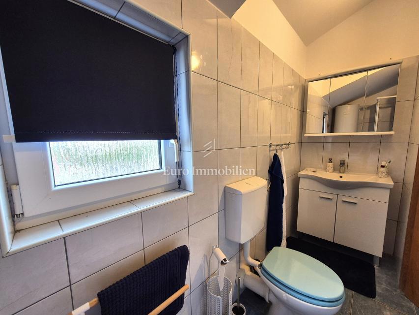 Intero piano con vista mare aperta - Malinska