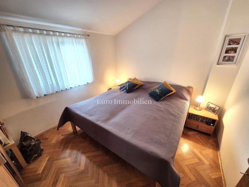 Intero piano con vista mare aperta - Malinska