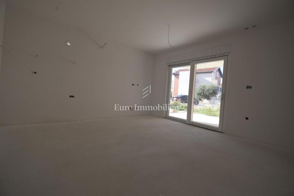 Vodice, Appartamento Moderno SJ1 in una Nuova Costruzione