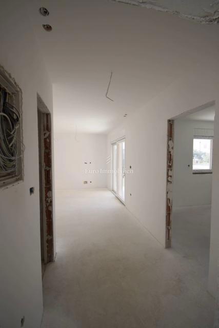 Vodice, Appartamento Moderno SJ1 in una Nuova Costruzione