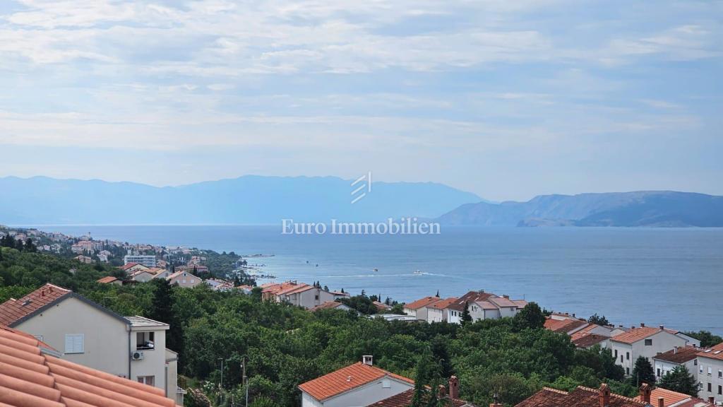 Dramalj – Appartamento con splendida vista mare