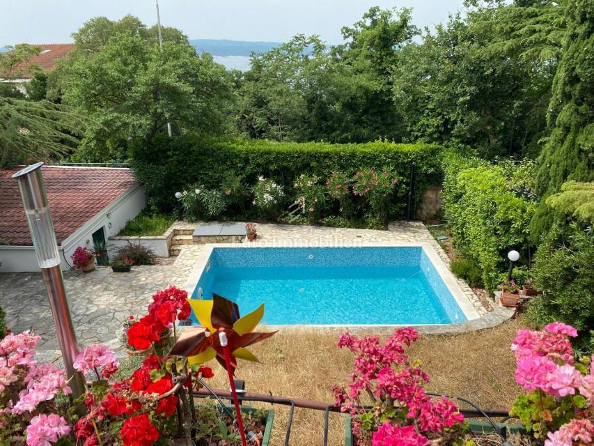 Splendida Casa Familiare dallo Stile Autentico