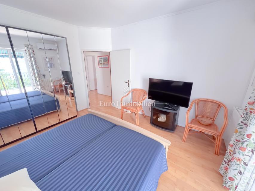 Splendida Casa Familiare dallo Stile Autentico