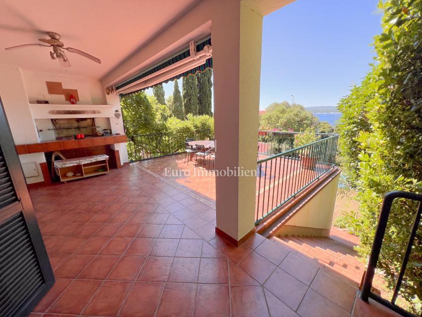 Splendida Casa Familiare dallo Stile Autentico