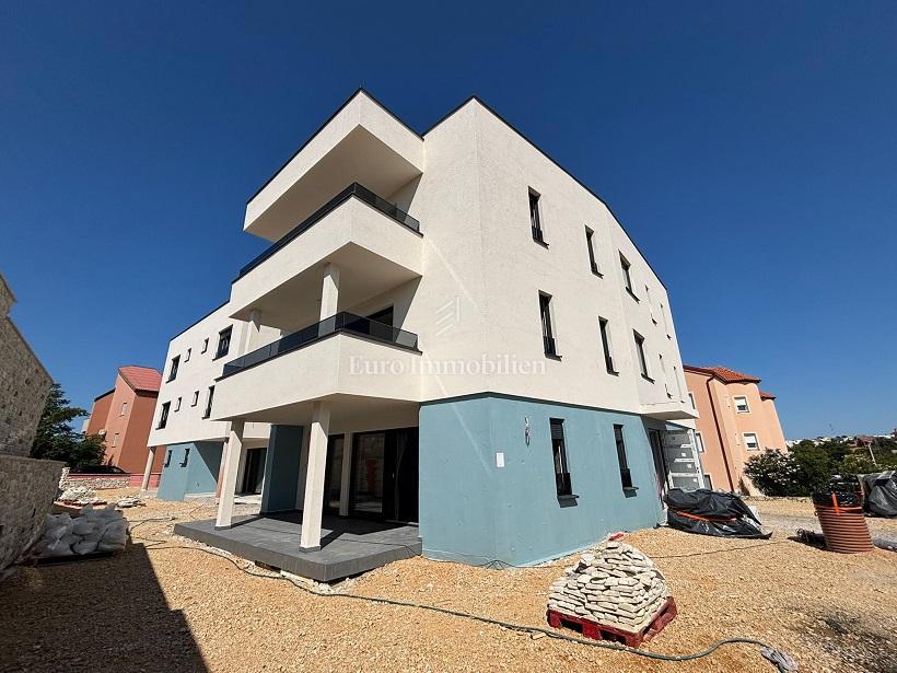 Novalja, Appartamento al primo piano di nuova costruzione