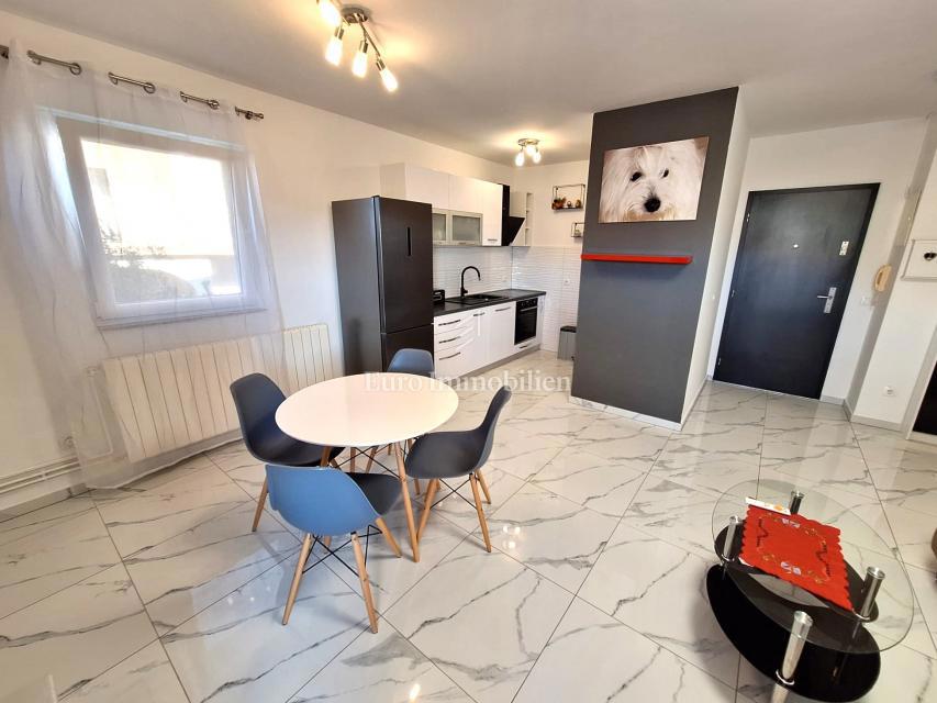 Città di Krk, Appartamento con terrazza a 300 m dal mare