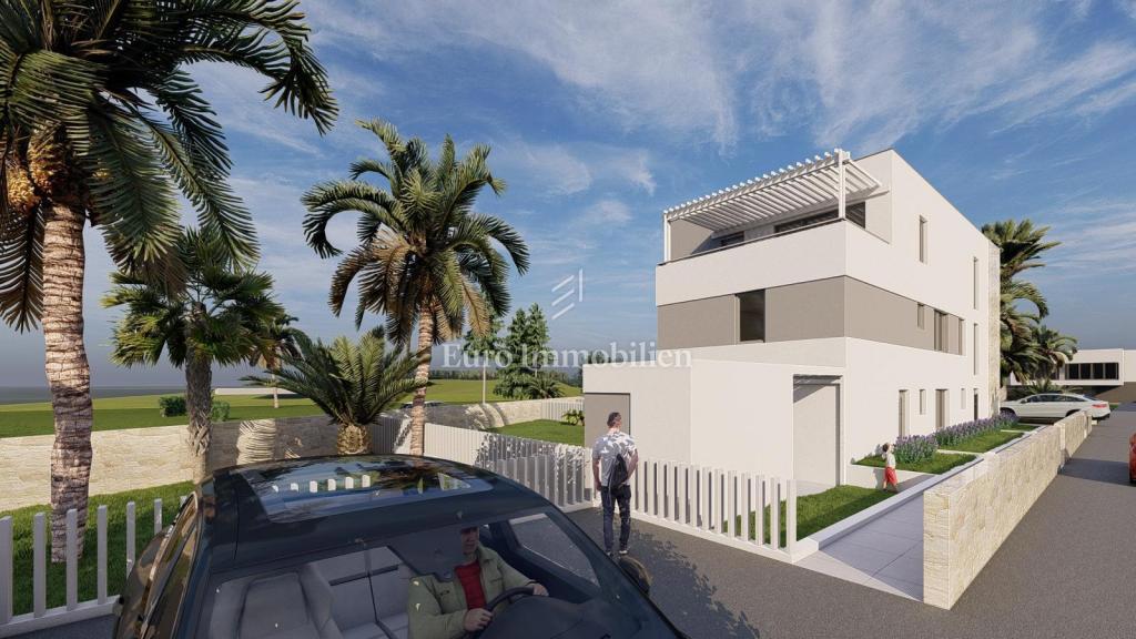 Appartamento 2° piano nuova costruzione, 250 m mare