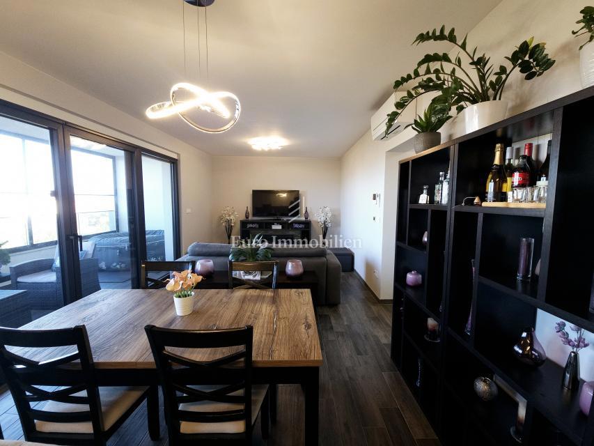 Bilocale funzionale con terrazza coperta