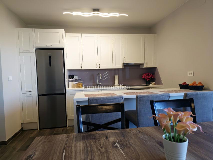 Bilocale funzionale con terrazza coperta