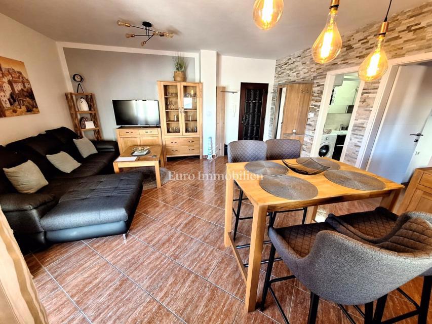 Malinska – due appartamenti con giardino e parcheggio