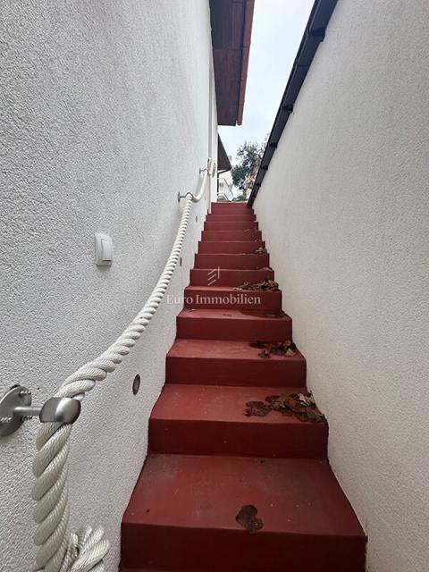 Casa con splendida vista mare vicino alla spiaggia