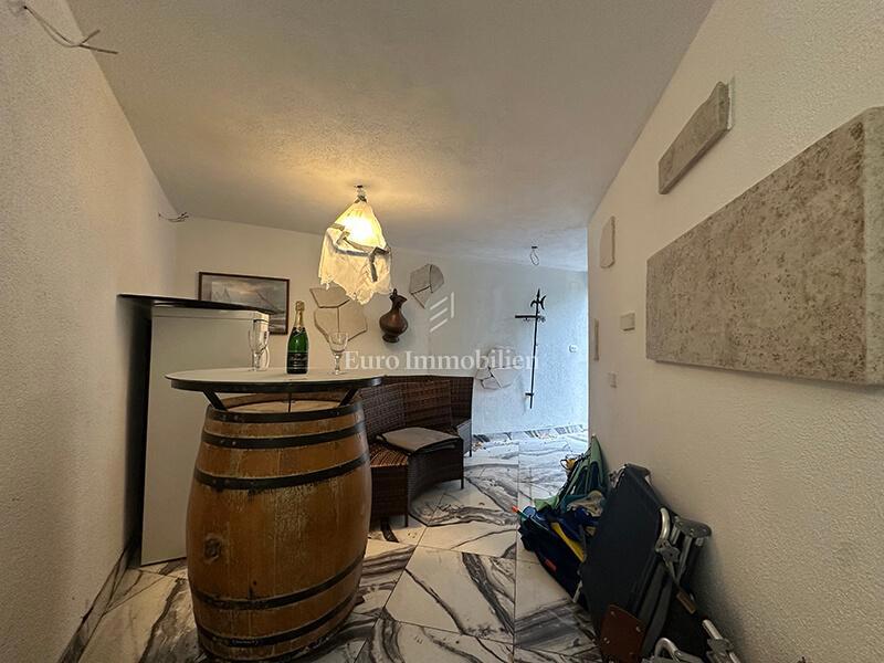 Casa con splendida vista mare vicino alla spiaggia