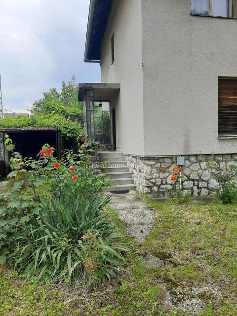 Casa indipendente in una zona prestigiosa di Zagabria