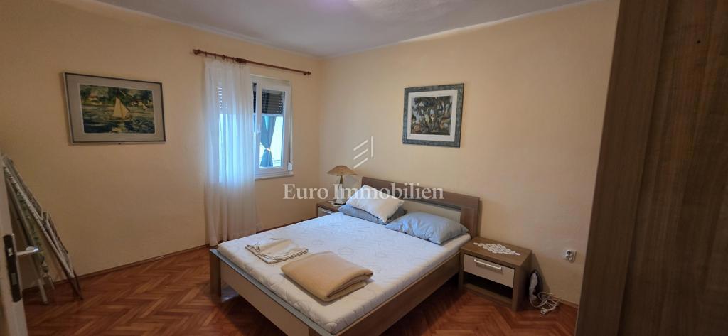 Casa con potenziale di investimento | Entroterra di Crikvenica