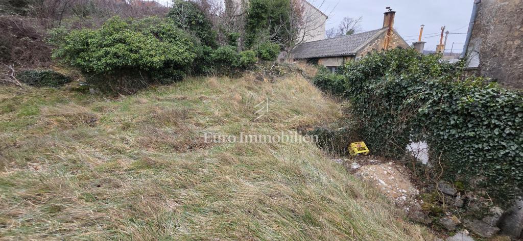 Casa con potenziale di investimento | Entroterra di Crikvenica