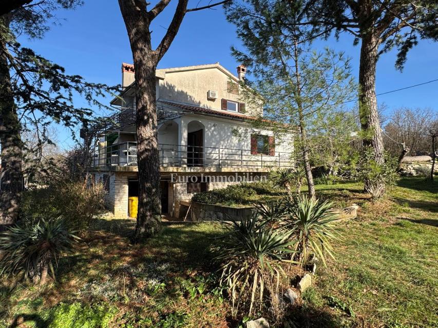 L'Istria - casa con giardino e vista mare aperta