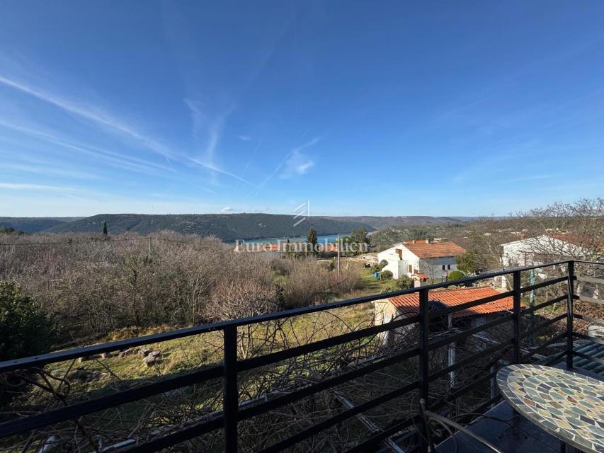L'Istria - casa con giardino e vista mare aperta