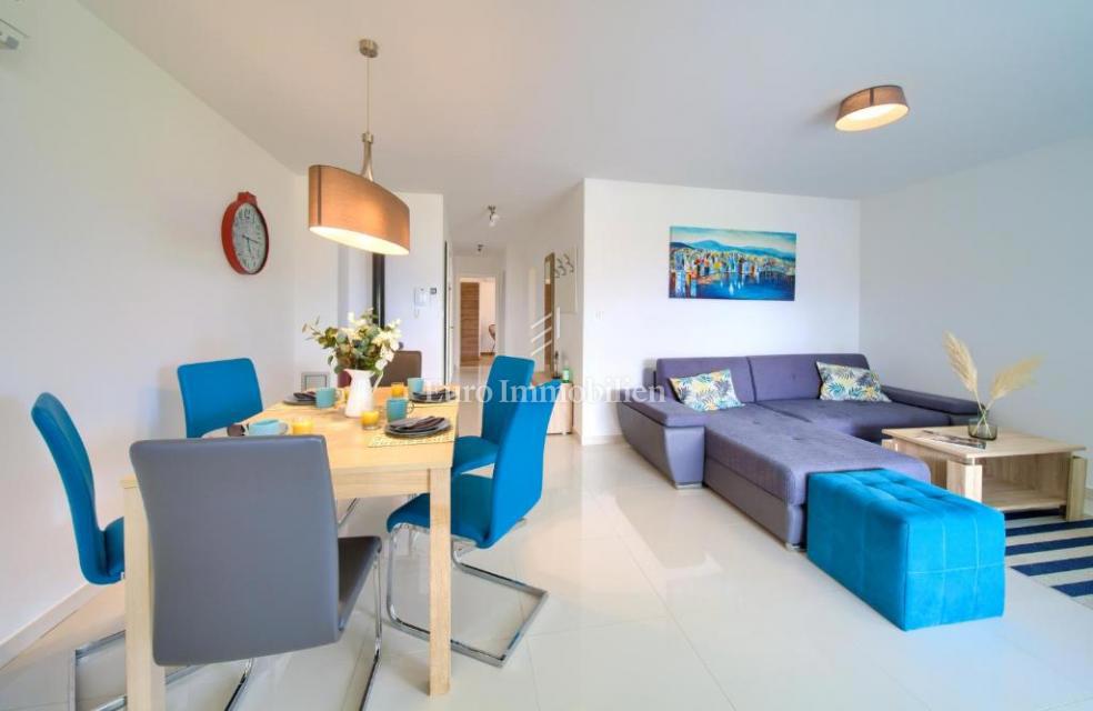 Due appartamenti moderni in ottima posizione vicino al mare