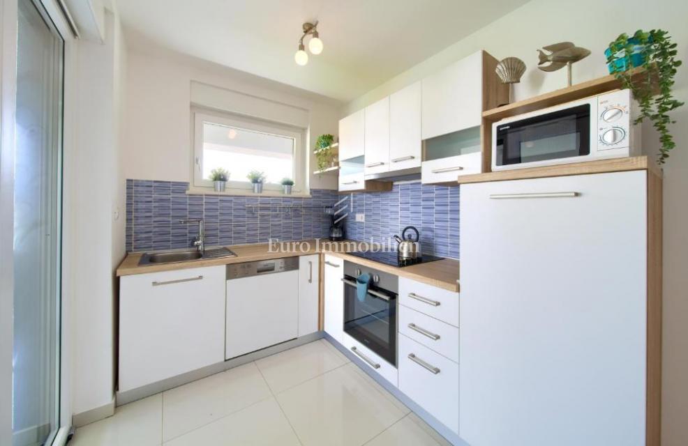 Due appartamenti moderni in ottima posizione vicino al mare