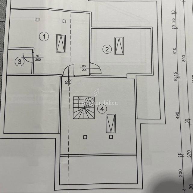 Malinska – appartamento con vista mare, posizione tranquilla