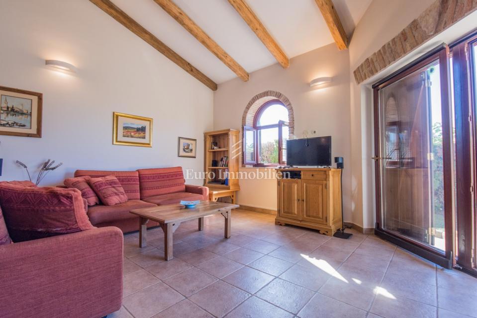 Casa a un piano con giardino e vista panoramica sul mare - Parenzo