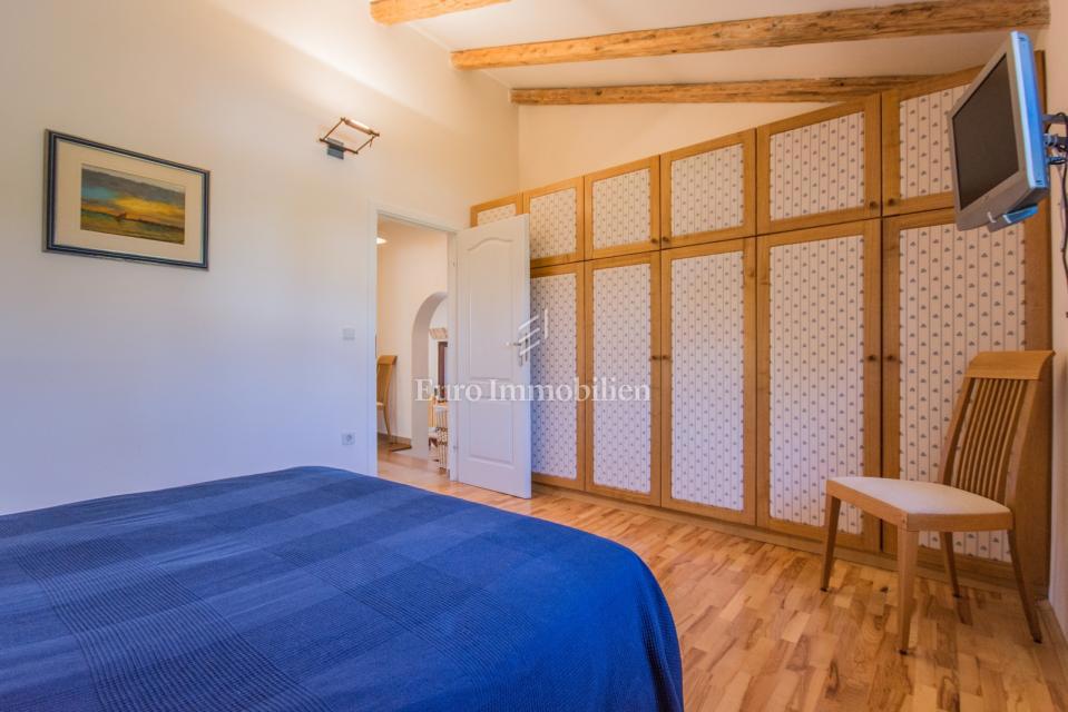 Casa a un piano con giardino e vista panoramica sul mare - Parenzo