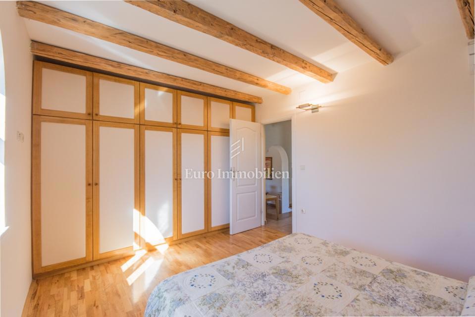 Casa a un piano con giardino e vista panoramica sul mare - Parenzo