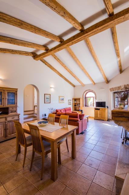 Casa a un piano con giardino e vista panoramica sul mare - Parenzo