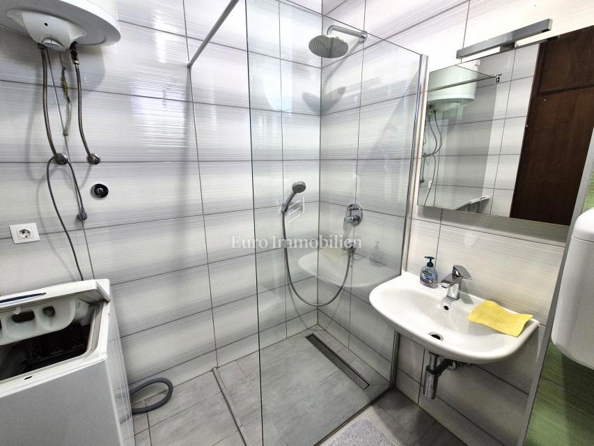 Njivice - Kijac, appartamento con una camera da letto