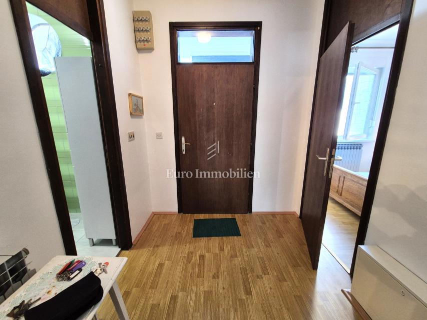 Njivice - Kijac, appartamento con una camera da letto